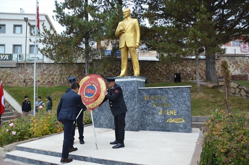 Ulu Önder Gazi Mustafa Kemal Atatürk, ebediyete intikalinin 84. Yıl dönümünde düzenlenen anma töreni