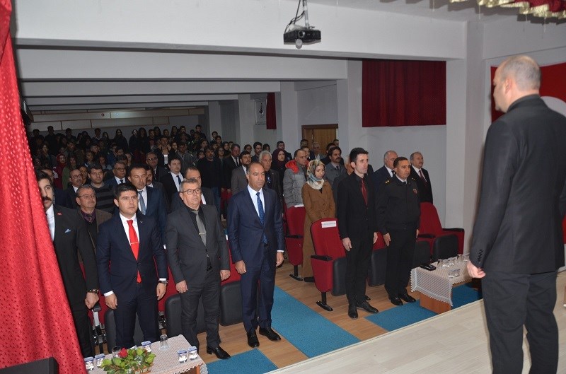 Ulu Önder Gazi Mustafa Kemal Atatürk, ebediyete intikalinin 84. Yıl dönümünde düzenlenen anma töreni